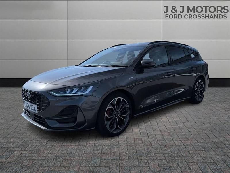 Begagnad Ford Focus ST-Line X 2024 Grå Kombi