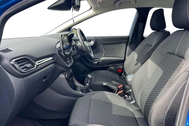 Begagnad Ford Puma Titanium 125 HK (91 kW) 2021 Blå SUV