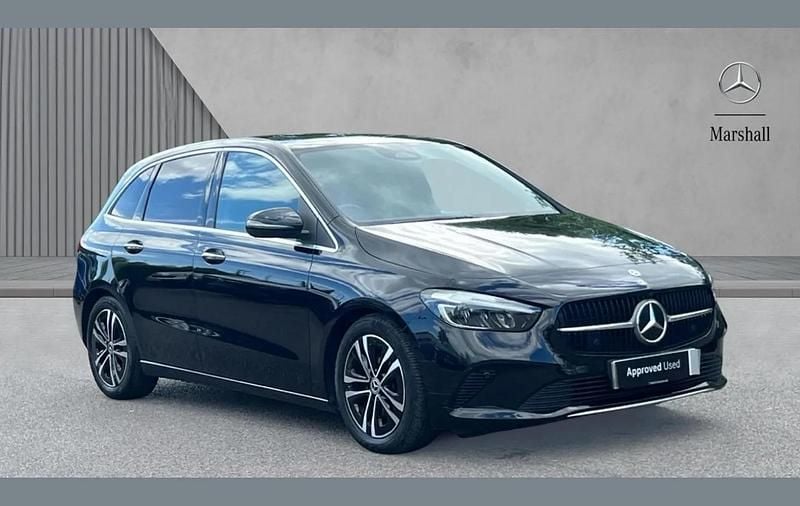 Used Mercedes B200 Executive 161 HP (118 kW) 2023 Black MPV