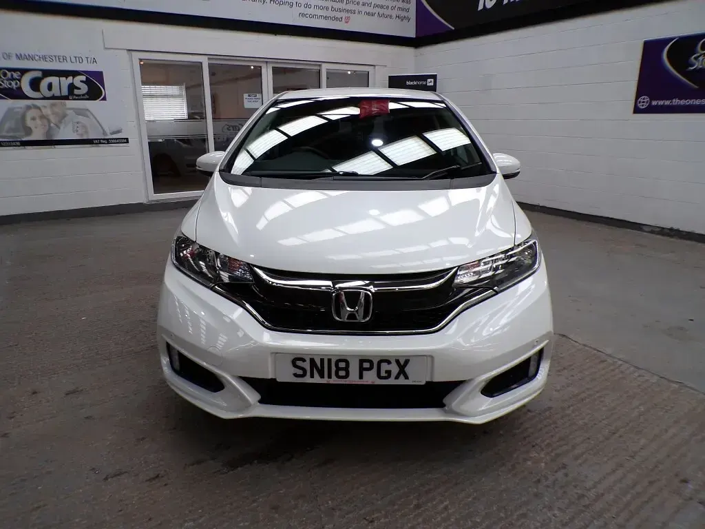Used Honda Jazz SE 102 HP (75 kW) 2018 White Hatchback