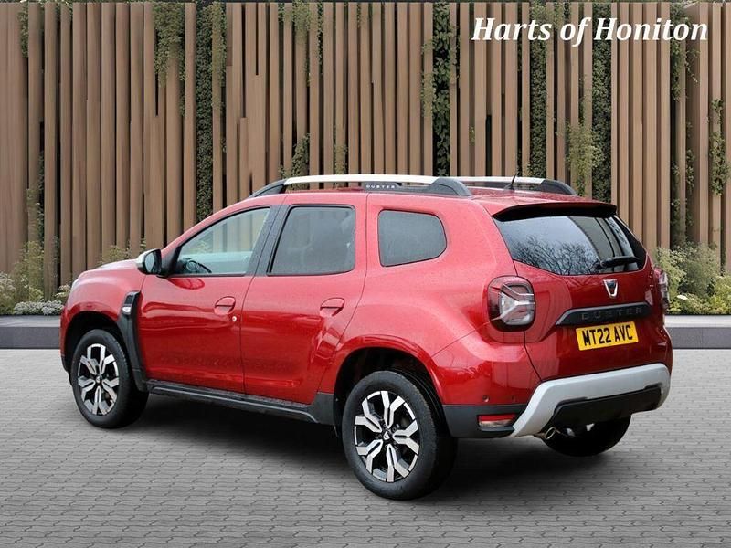 Used Dacia Duster Prestige 91 HP (66 kW) 2022 Red SUV