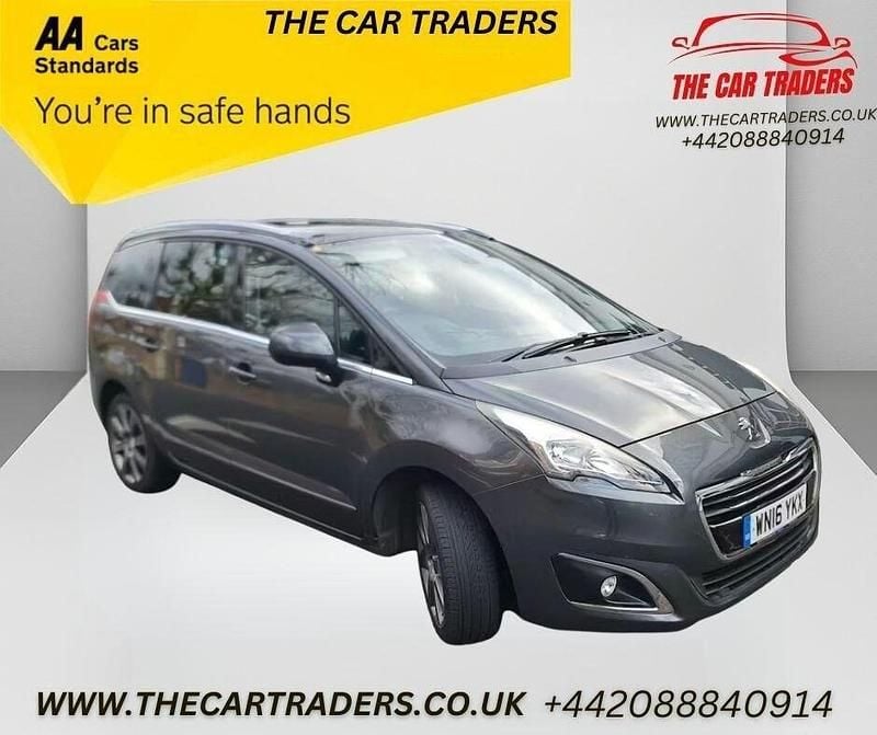 Grey Used 2016 Peugeot 5008 Allure MPV | £6,788 (Fair price) - Image 1/4