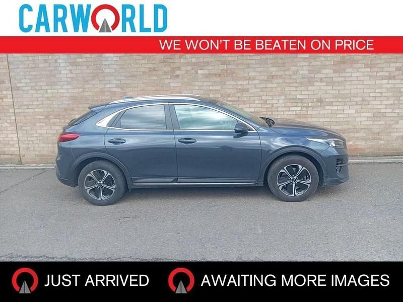 Grey Used 2021 Kia XCeed 3 SUV | £10,990 (Fair price) - Image 1/3