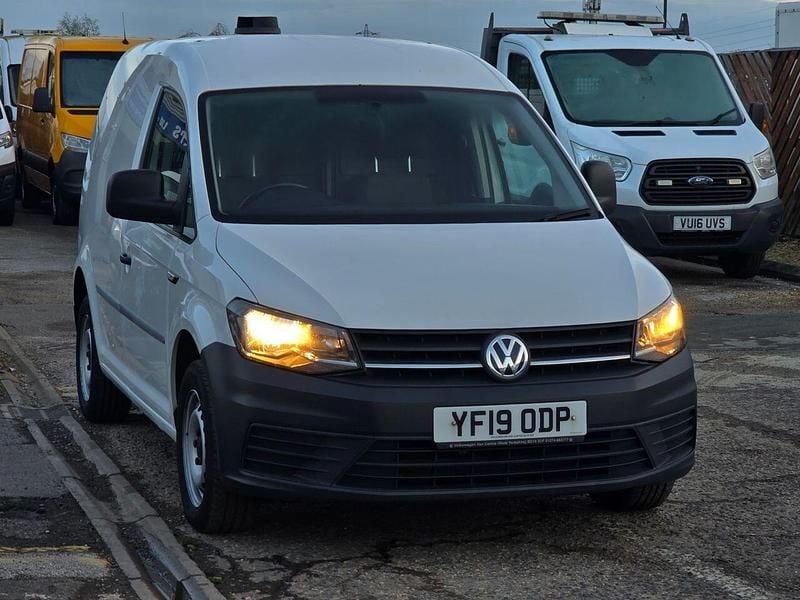 Used VW Caddy Startline 102 HP (75 kW) 2019 White MPV
