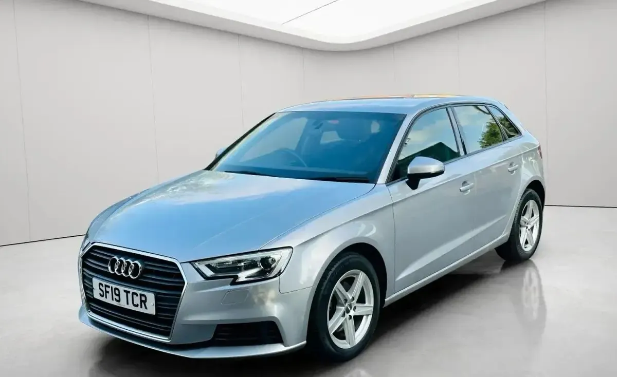 Used Audi A3 Premium 116 HP (85 kW) 2019 Silver Sedan