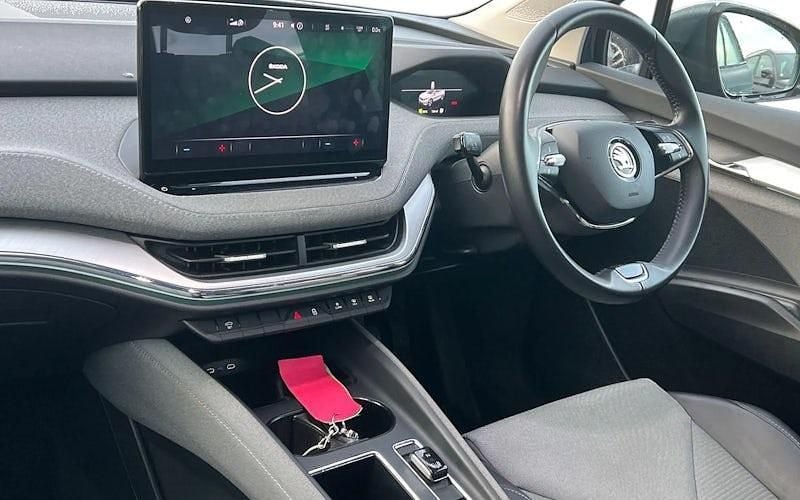 Used Skoda Enyaq iV Loft 131 kW (179 HP) 2021 Grey SUV