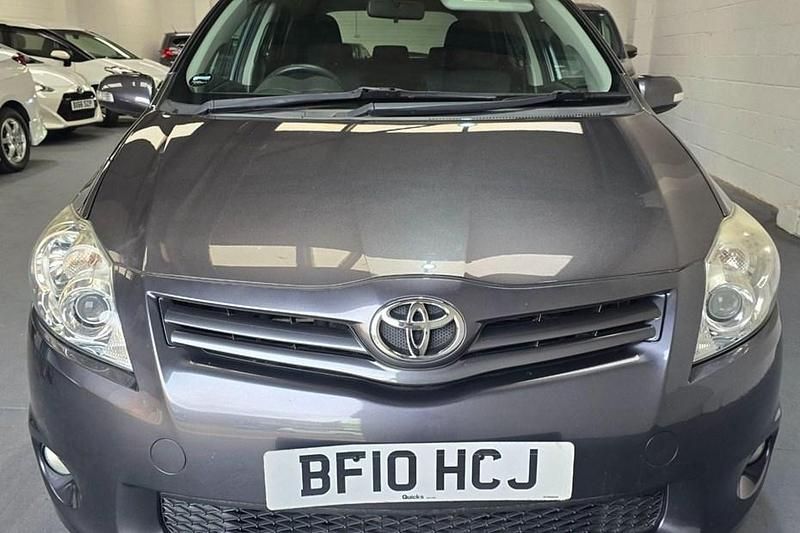 Used 2010 Toyota Auris | £3,795 (Fair price) - Image 1/1