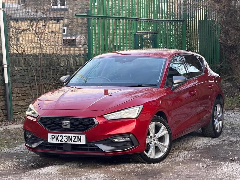Used Seat Leon FR 2023 Red Hatchback