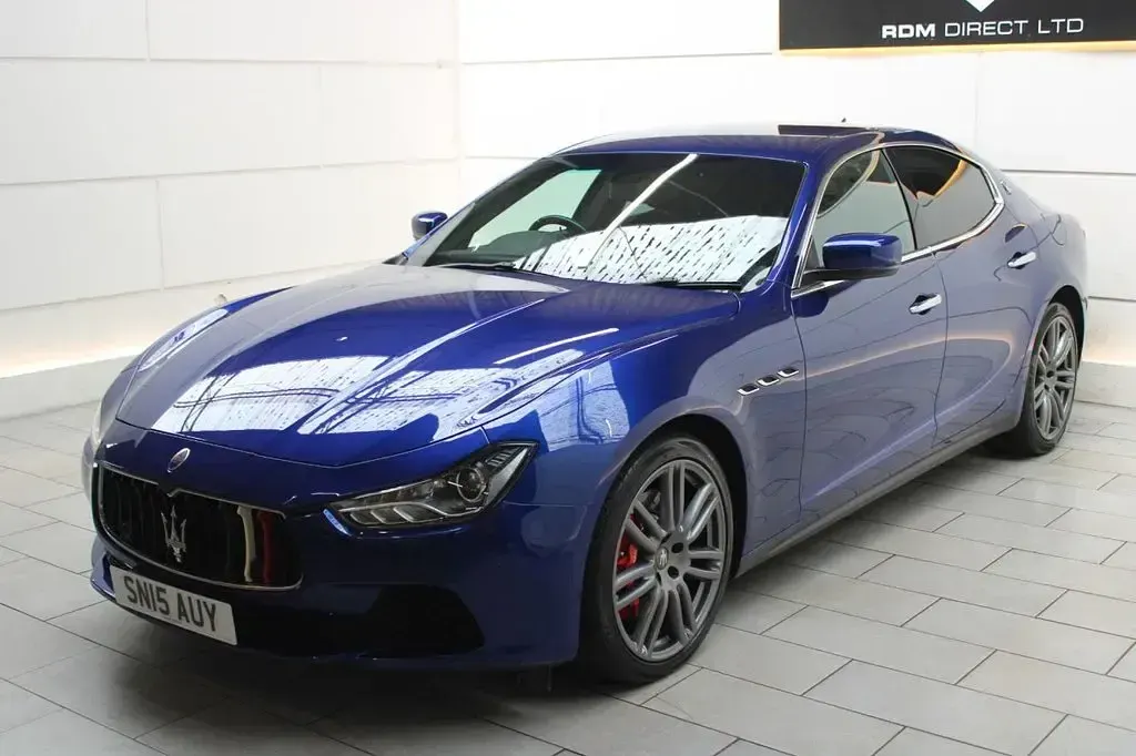 Used Maserati Ghibli 330 HP (242 kW) 2015 Blue Sedan