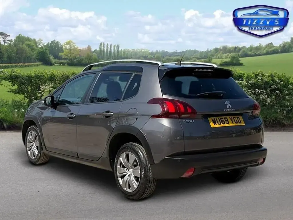 Second-hand Peugeot 2008 Signature Sky 2019 Gri SUV