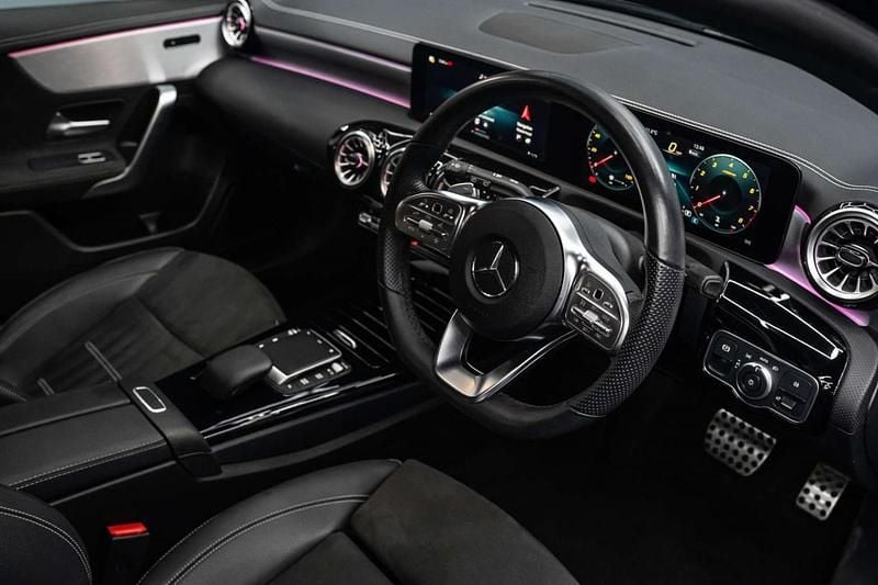 Used Mercedes A220 AMG Line Premium 190 HP (139 kW) 2019 Black Hatchback