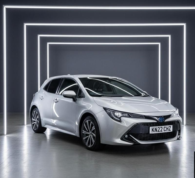 Silver Used 2022 Toyota Corolla Design Hatchback | £14,295 (Fair price) - Image 1/4