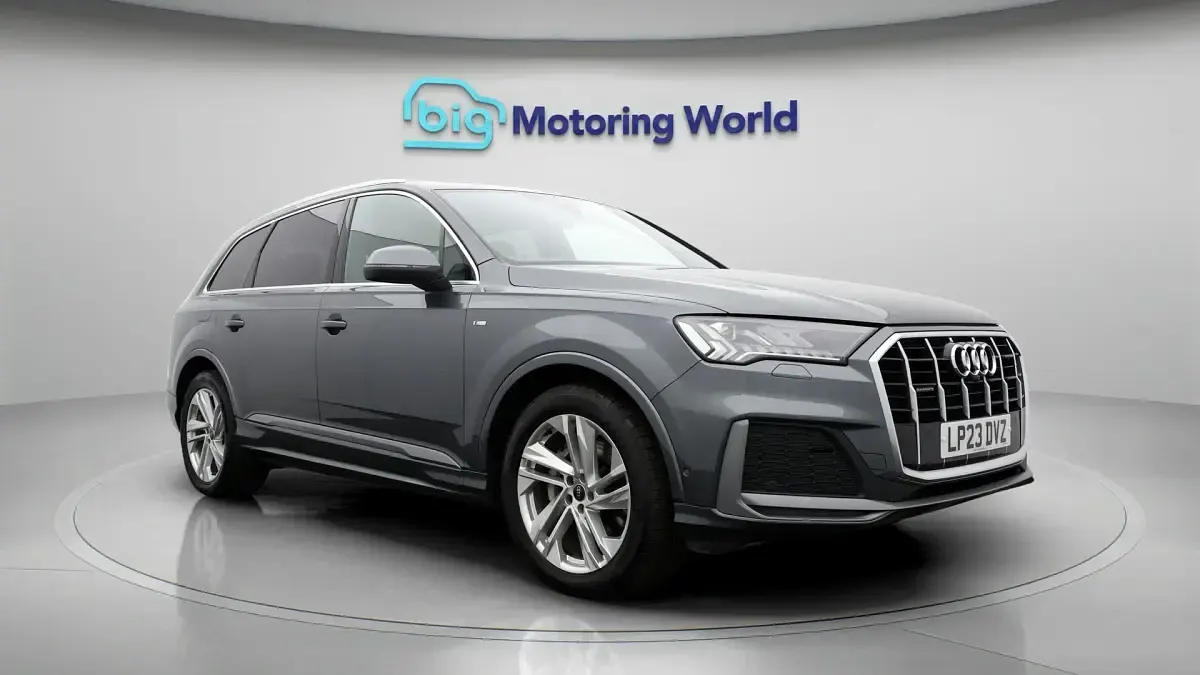 Used Audi Q7 S-Line 286 HP (210 kW) 2023 SUV