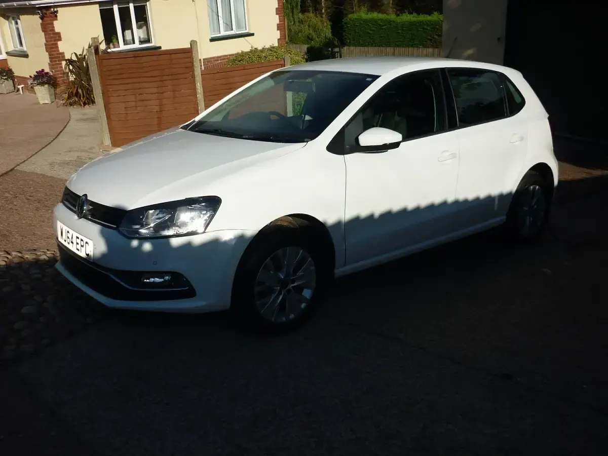 Used VW Polo SE 88 HP (64 kW) 2014 White Hatchback