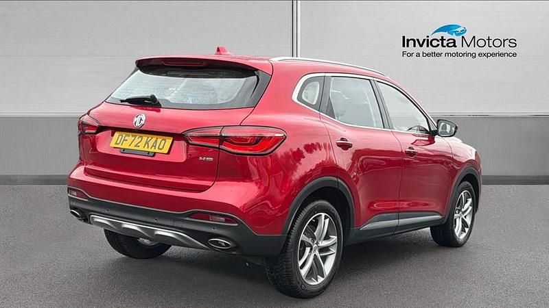 Used MG HS Excite 162 HP (119 kW) 2023 Red SUV