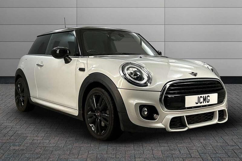 Silver Used 2019 Mini Cooper Sport Hatchback | £12,500 (Fair price) - Image 1/4