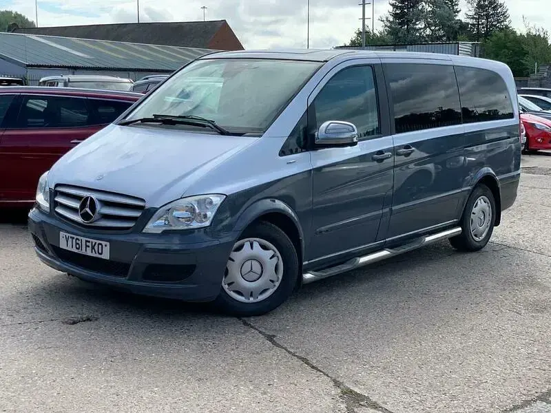 Used Mercedes Viano 2011 White MPV