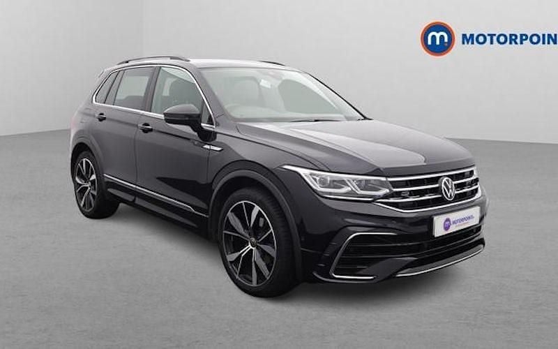 Black Used 2023 VW Tiguan R-line SUV | £26,999 (Fair price) - Image 1/4