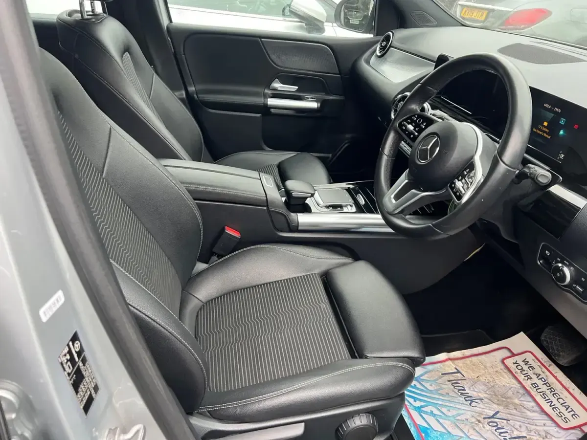 Used Mercedes B180 2019 Silver MPV
