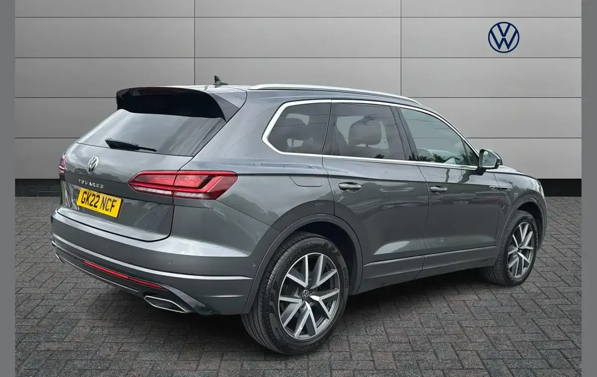 Used VW Touareg R-line 286 HP (210 kW) 2022 Grey SUV