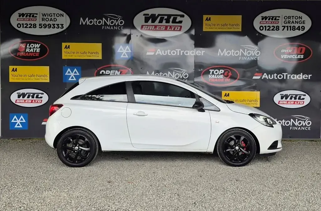 Used Vauxhall Corsa Sport 90 HP (66 kW) 2018 White Hatchback