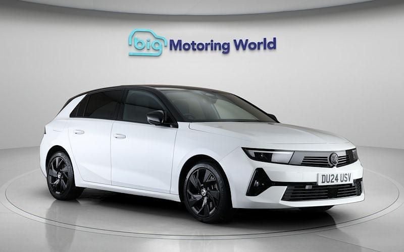 Used Vauxhall Astra 179 HP (131 kW) 2025 Hatchback