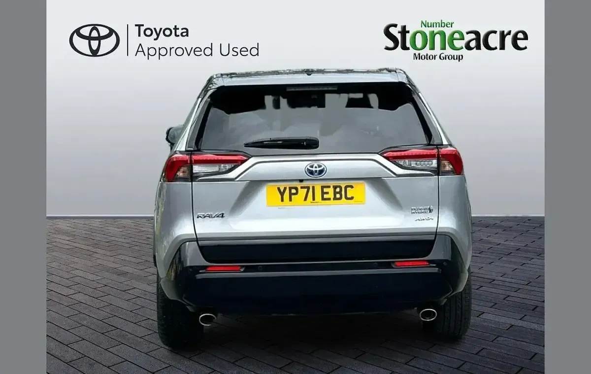 Used Toyota RAV4 Hybrid 301 HP (221 kW) 2021 Silver SUV