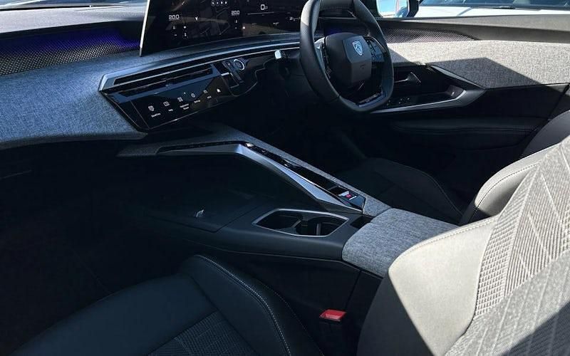 Used Peugeot 5008 GTi 136 HP (100 kW) 2025 Estate