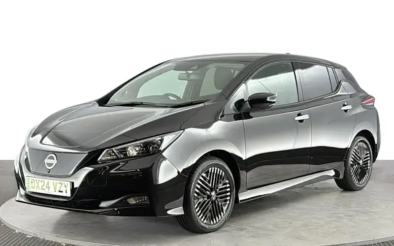 Used Nissan Leaf N-Connecta 110 kW (150 HP) 2024 Hatchback