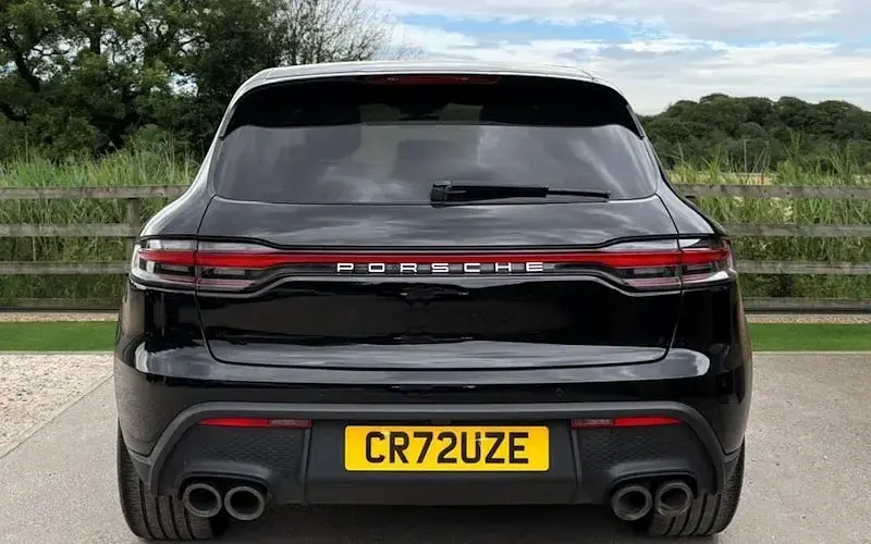 Used Porsche Macan 265 HP (194 kW) 2025 SUV