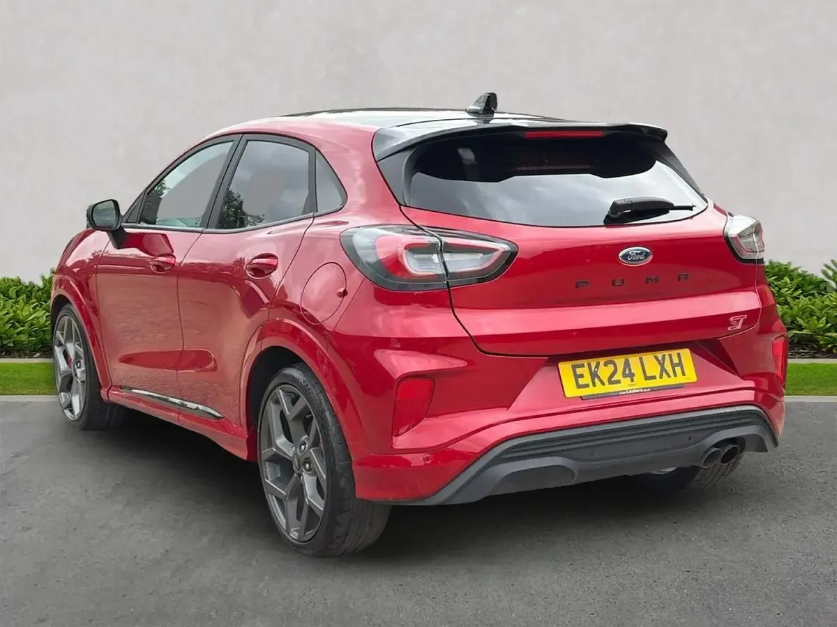 Used Ford Puma ST 170 HP (125 kW) 2024 Red SUV