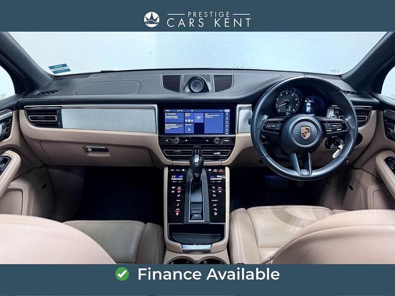 Used Porsche Macan 380 HP (279 kW) 2022 Blue SUV