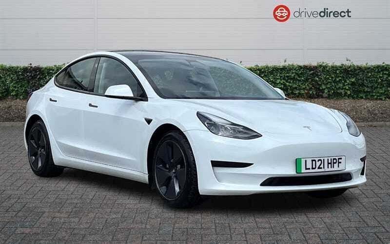 White Used 2021 Tesla Model 3 Standard Range Sedan | £16,798 (Good price) - Image 1/4