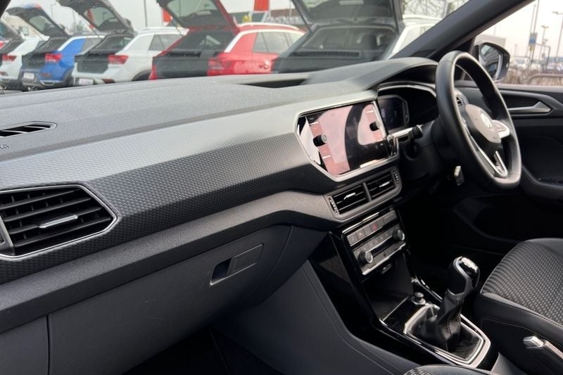 Used VW T-Cross R-line 115 HP (84 kW) 2019 Grey SUV