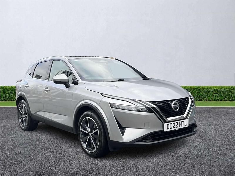 Used Nissan Qashqai Tekna 158 HP (116 kW) 2022 Silver SUV