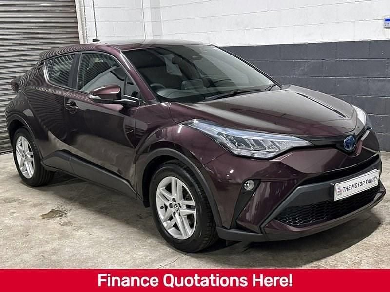 Used Toyota C-HR 122 HP (89 kW) 2022 Mauve/purple SUV