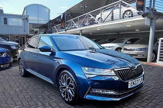 Blue Used 2023 Skoda Superb LAURIN & KLEMENT Hatchback | £25,480 (Fair price) - Image 1/4
