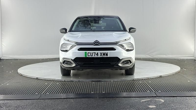 Used Citroën e-C4 100 kW (136 HP) 2024 White Hatchback