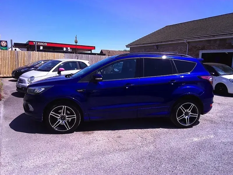Used Ford Kuga ST-Line 150 HP (110 kW) 2018 Blue SUV