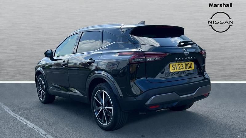 Used Nissan Qashqai Tekna 190 HP (139 kW) 2023 Black SUV