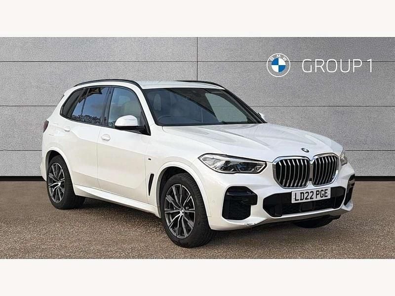 White Used 2022 BMW X5 M Sport SUV | £49,995 (Good price) - Image 1/4