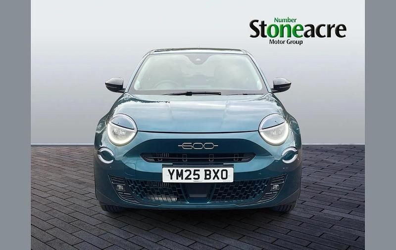 Used Fiat 600 S 99 HP (72 kW) 2025 Green SUV