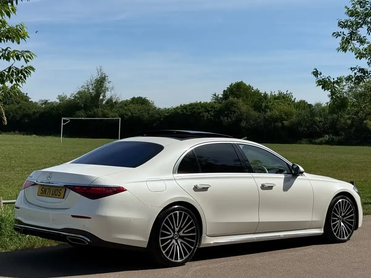 Used Mercedes S500L AMG line 2021 White Sedan