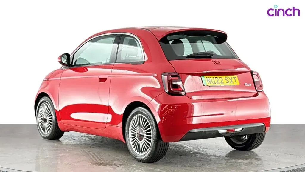 Used Fiat 500e Red 69 kW (95 HP) 2022 Hatchback