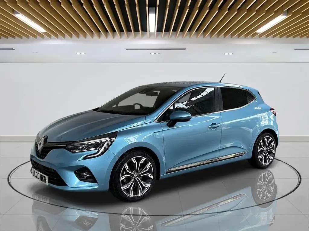Used Renault Clio Version S 140 HP (102 kW) 2020 Blue Hatchback