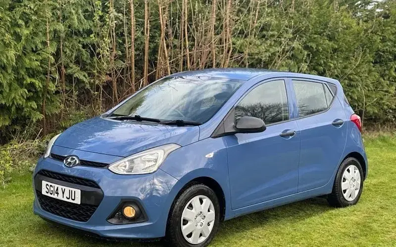Used Hyundai i10 66 HP (48 kW) 2016 Hatchback