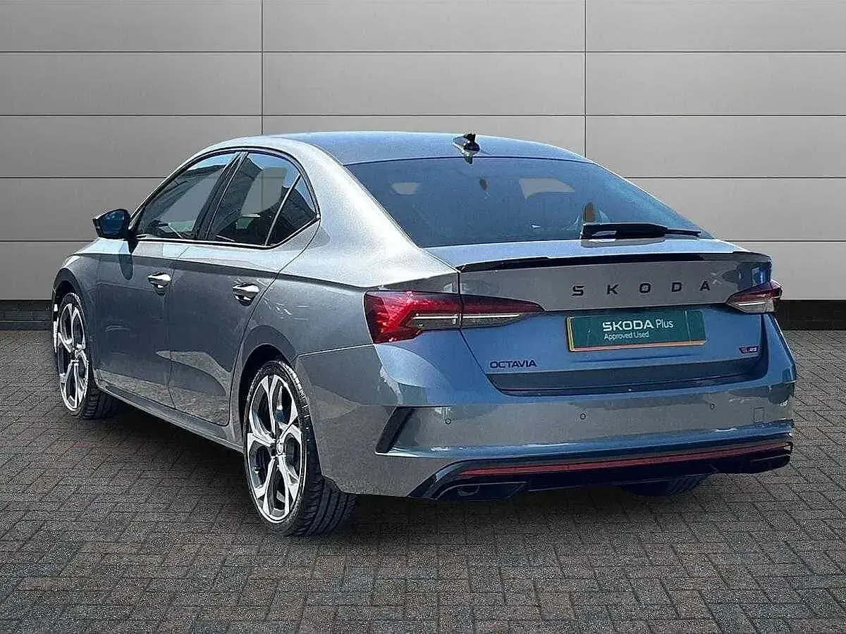 Used Skoda Octavia vRS 265 HP (194 kW) 2025 Graphite grey metallic Hatchback