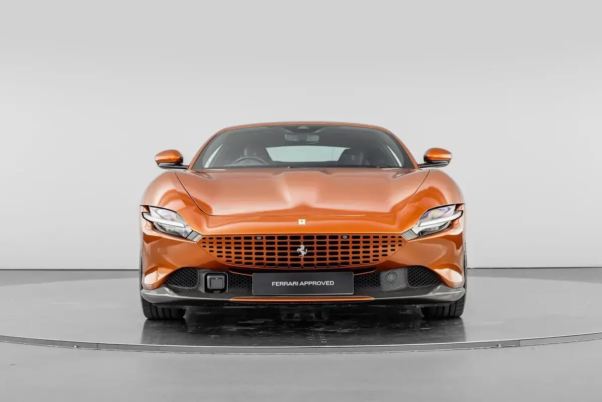 Used Ferrari Roma 620 HP (456 kW) 2021 Orange Coupe