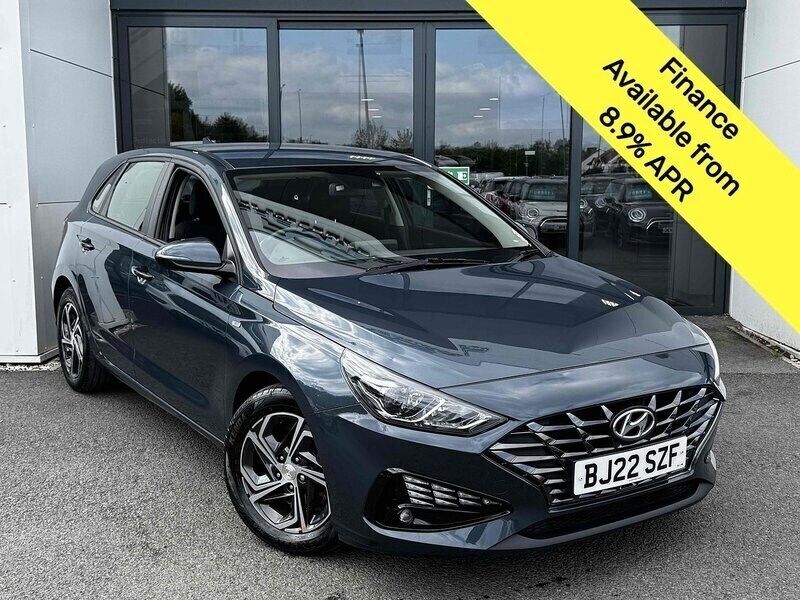 Blue Used 2022 Hyundai i30 SE Hatchback | £9,195 (Good price) - Image 1/3