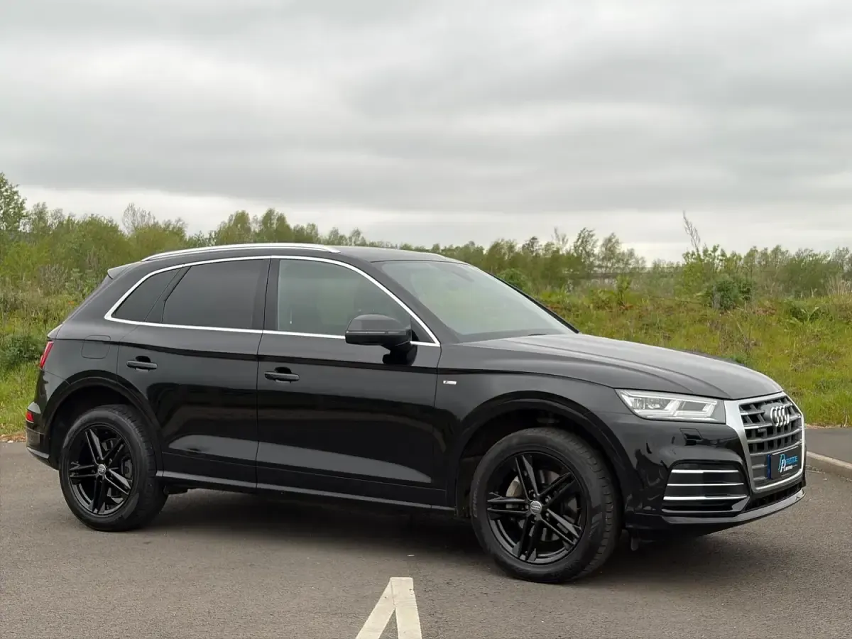 Used Audi Q5 S-Line 190 HP (139 kW) 2017 Black SUV